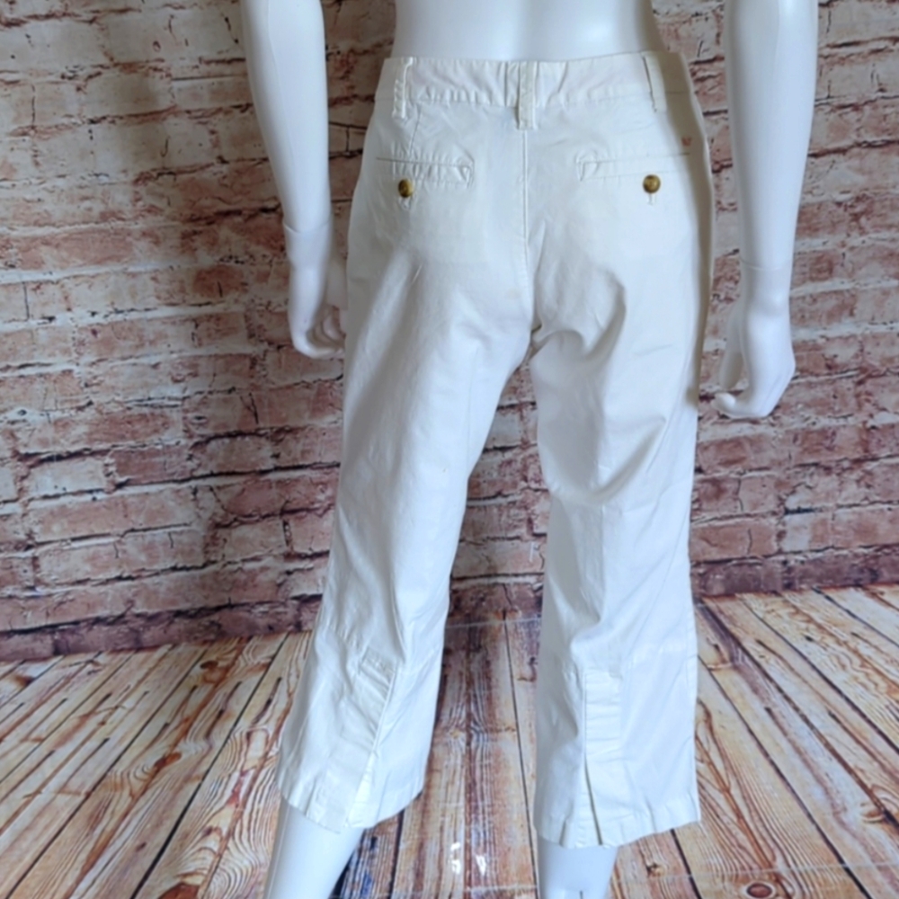 Vineyard Vines X Shep & Ian Cream Capris Relaxed Fit With Stretch